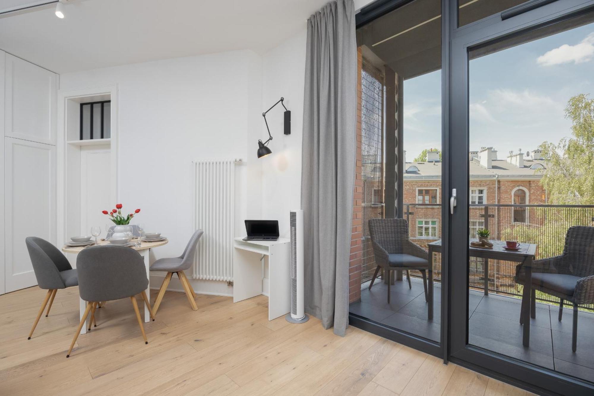 Modern & Bright Konesera Near To Pge National Stadium By Renters Warszawa